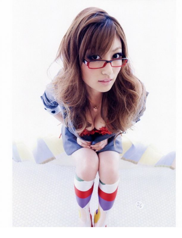 模特熊田曜子清纯成熟高清写真