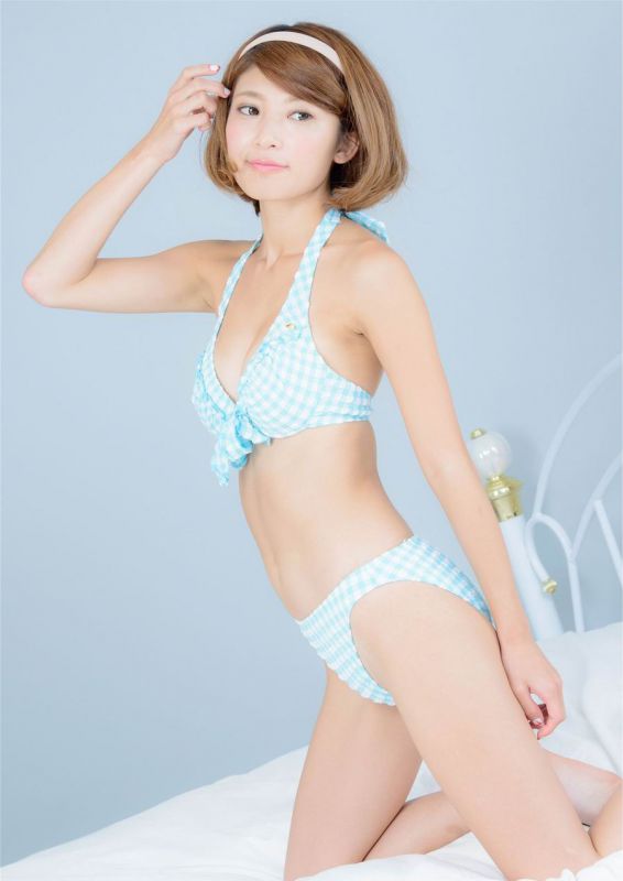 y井美香私房性感内衣私房写真照