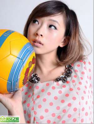 明星美女何曼婷清纯高清写真