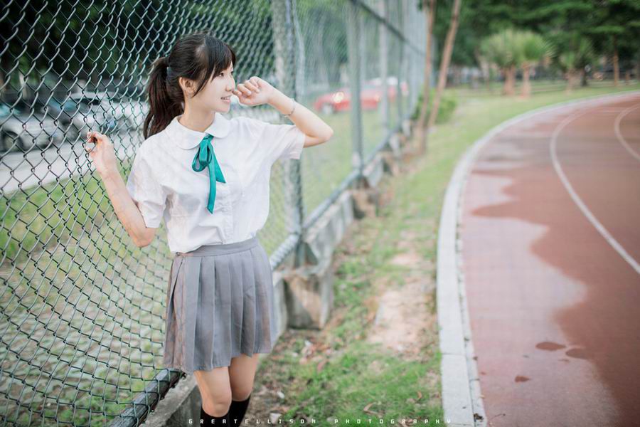 氧气美少女制服黑丝迷人写真