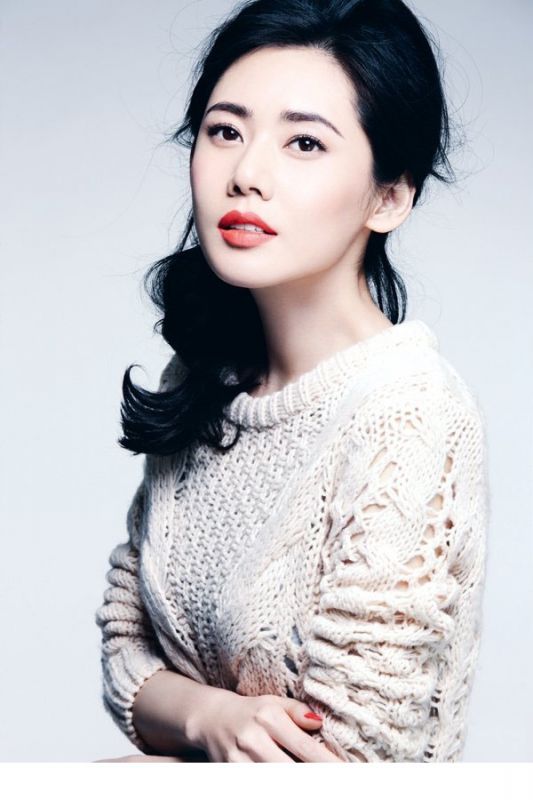 火辣身材美女秋瓷炫性感写真