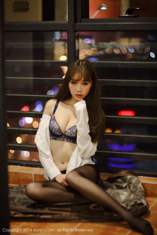 秀人模特优琪琪子yuki性感丝袜内衣写真