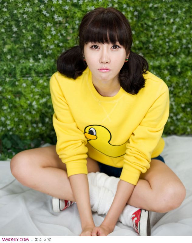 韩国美女崔星儿可爱迷人写真