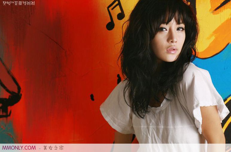 韩国女星林智慧性感高清写真
