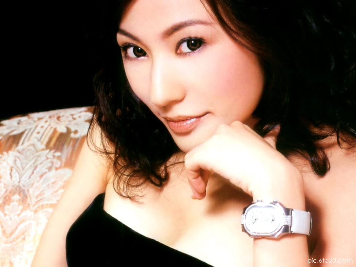 气质美女刘心悠高清写真