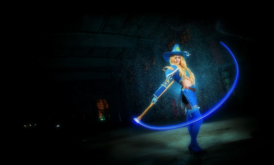 萌妹子cosplay游戏女巫角色高清图集