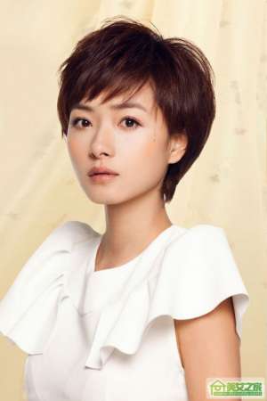 清新气质女神万茜写真美图