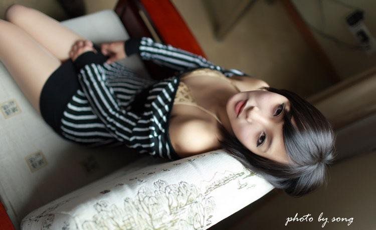 萌妹子私房短裙高清写真