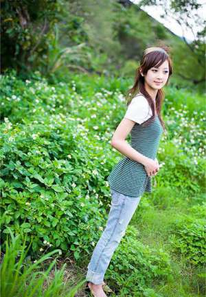 鲜嫩清纯萌妹子高清写真