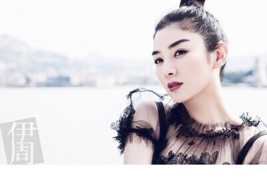美女明星黄奕唯美迷人写真