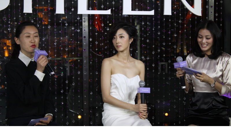 知性女神桂纶镁性感高清图片