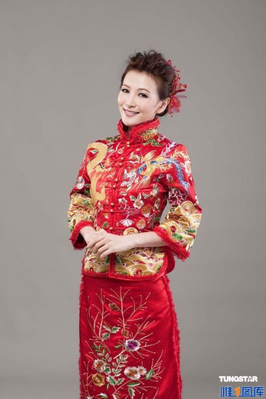 明星美女诸葛梓岐高清婚纱写真