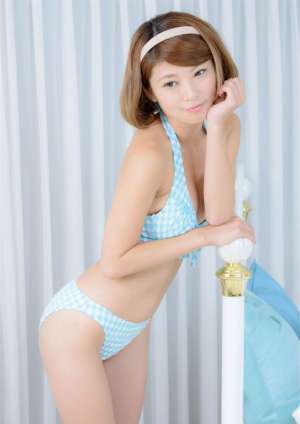 y井美香私房性感内衣私房写真照