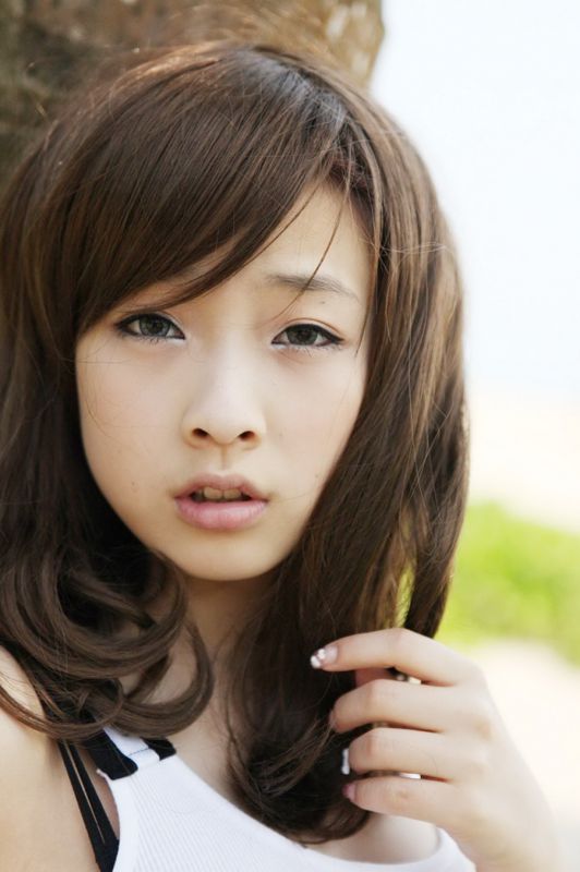 90后美女何曼婷高清素颜写真