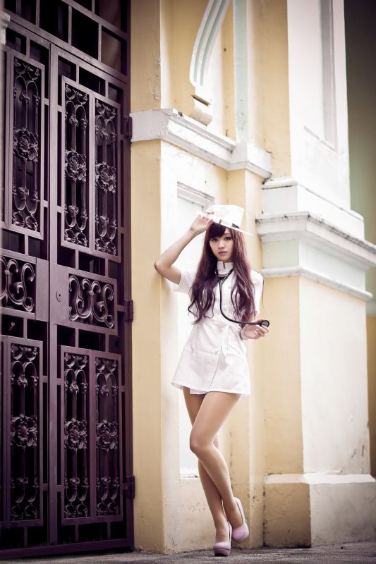 清纯美女上演制服诱惑