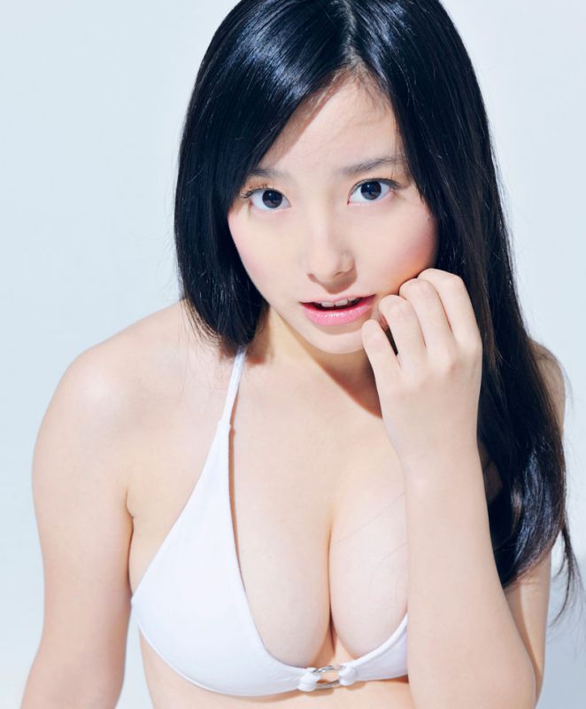 爆乳萌妹子私房上演极致诱惑