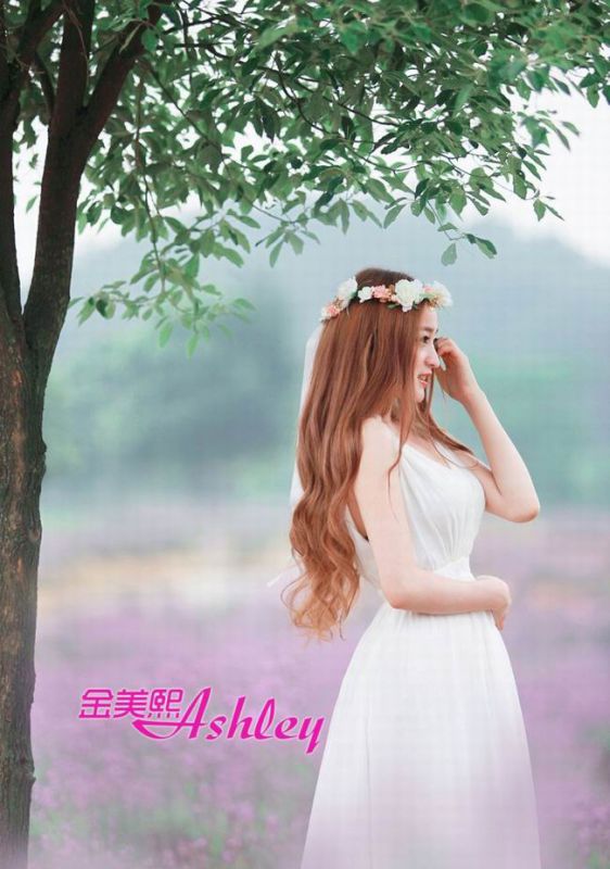 美女金美熙薰衣草花田清新写真