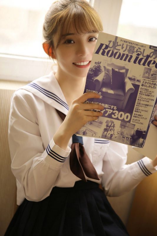 校园女神水手制服风骚丝袜惹火写真