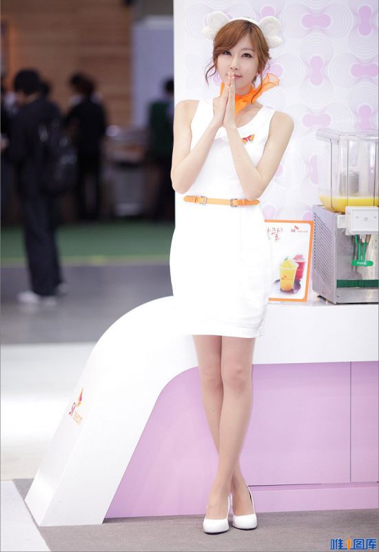 超级showgirl崔星儿甜美清纯写真
