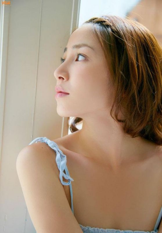 清纯萌妹子迷人长裙私房照