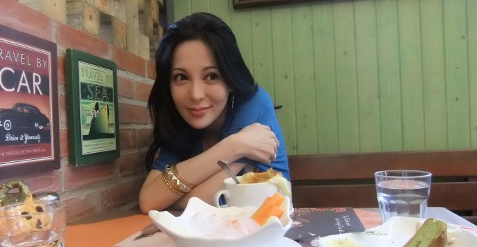 大胸美女徐至琦妩媚迷人自拍