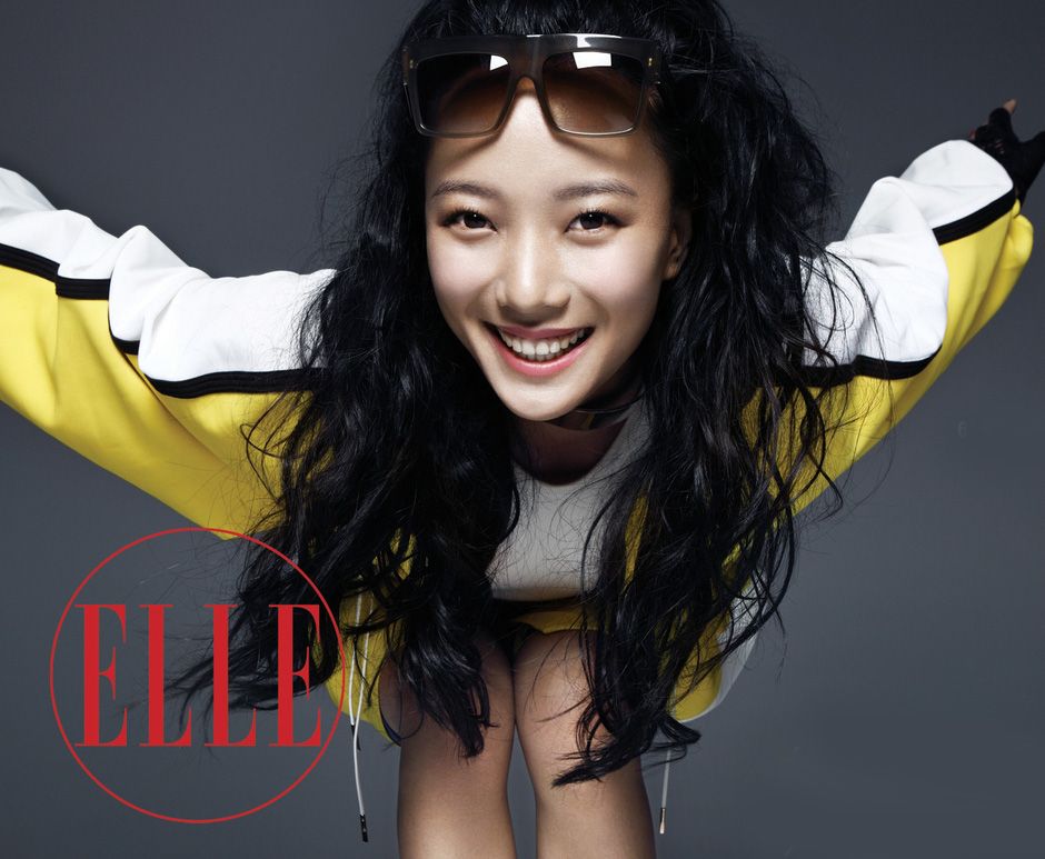 王珞丹登《ELLE》杂志封面写真