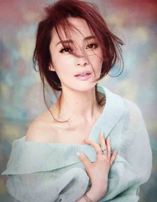 女星蒋勤勤唯美写真大片