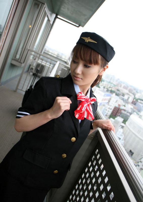 空姐制服黑丝美女私房迷人写真