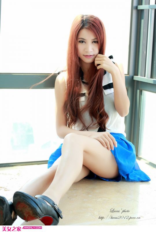 清新可爱迷人小美女高清写真