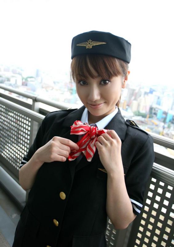 空姐制服黑丝美女私房迷人写真