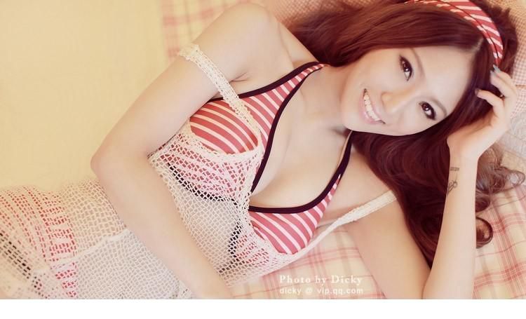 清纯可爱美女私房迷人写真