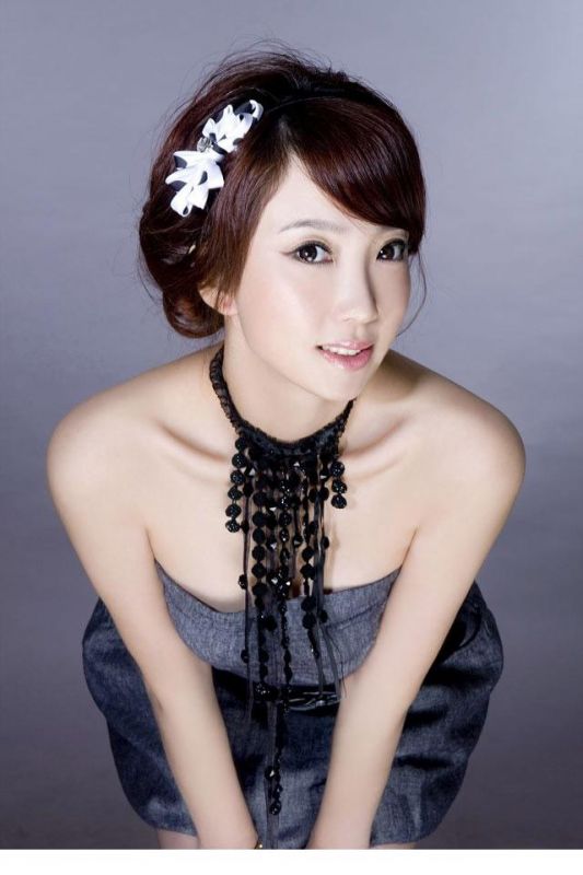美女校花私房内衣性感写真