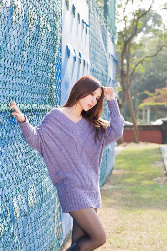 气质丝袜美女张齐郡街头高清写真