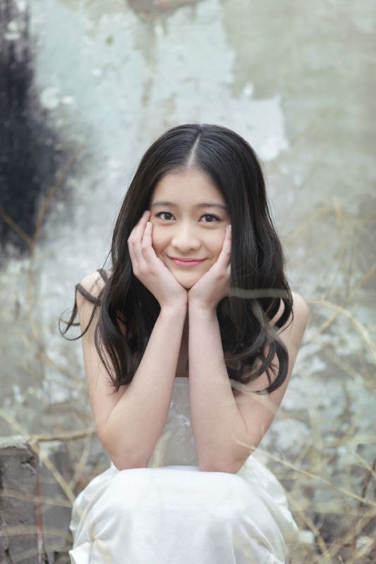 新生代女星张雪迎唯美写真