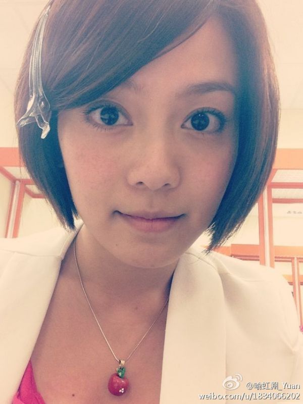 可爱女星喻虹Y生活自拍照