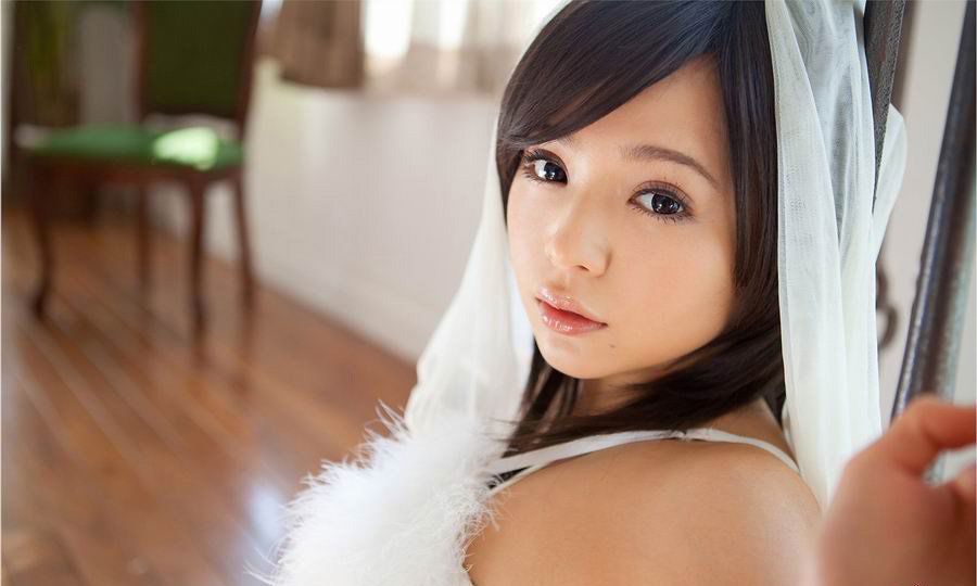 日本性感酥胸美女浜川奈私房写真