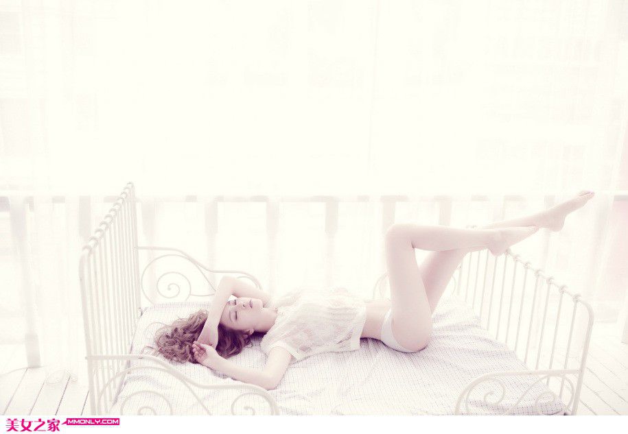 清纯可爱美女私房高清写真