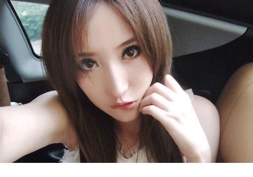 足球宝贝秀性感美臀高清写真