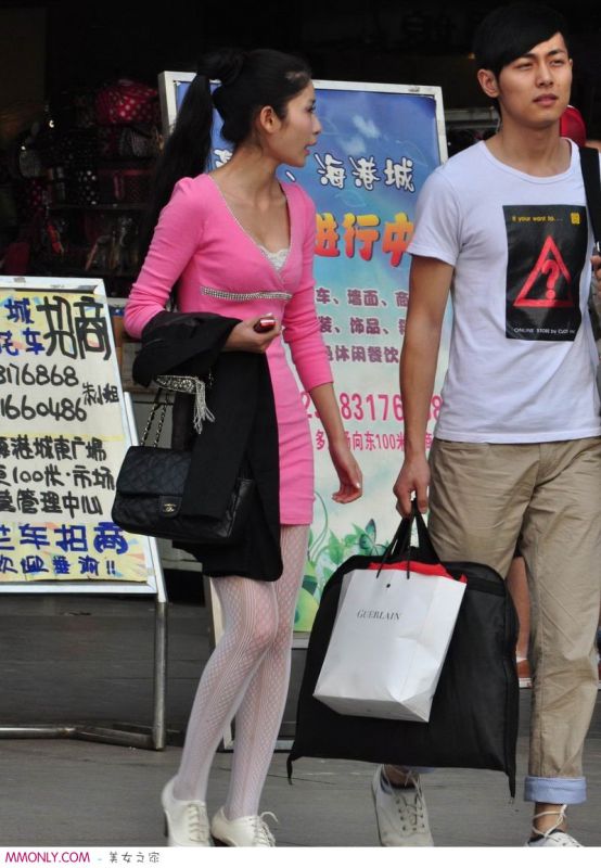 街拍上海美女高清写真