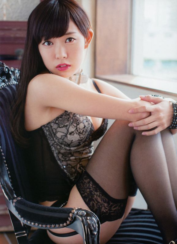 黑丝美女渡边美优纪内衣诱人私房照