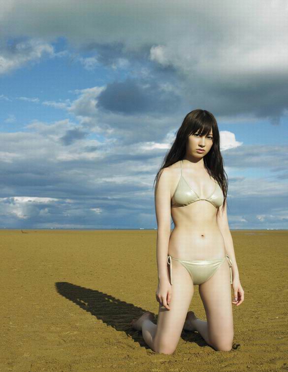 海边比基尼美女高清写真