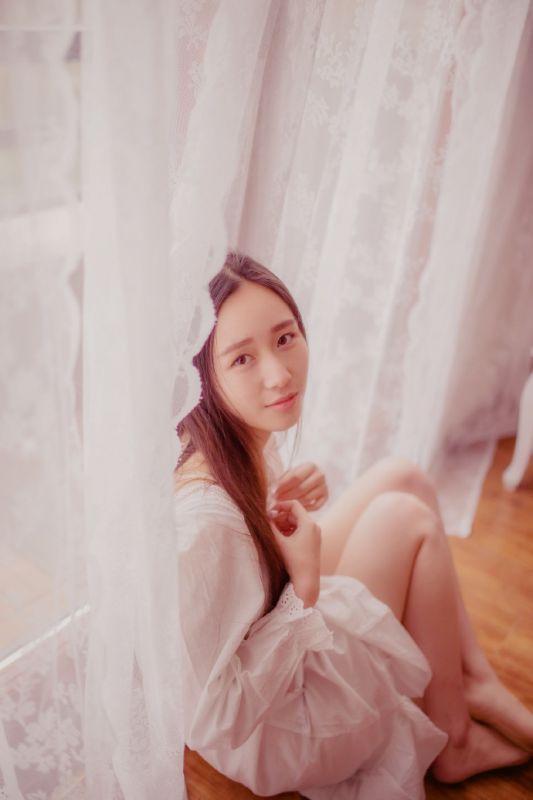 甜美可爱美女私房写真