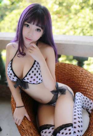 秀人性感美女刘飞儿私房内衣写真