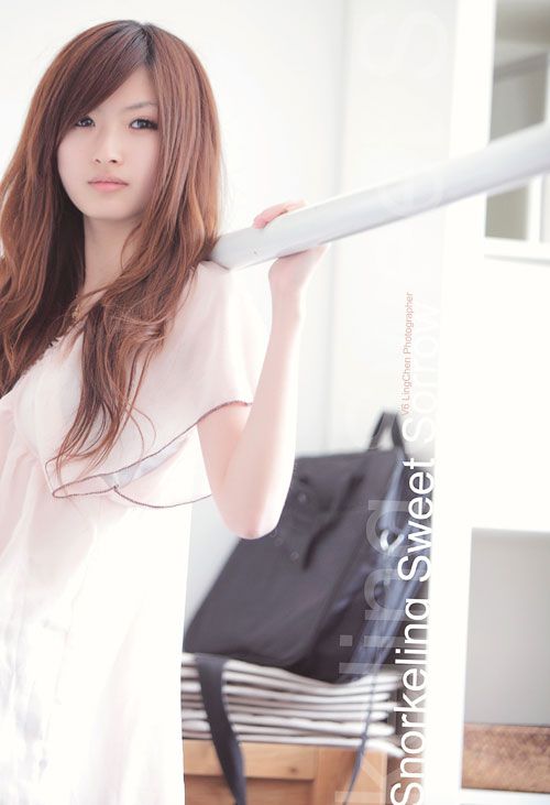 清纯校花小清新户外写真