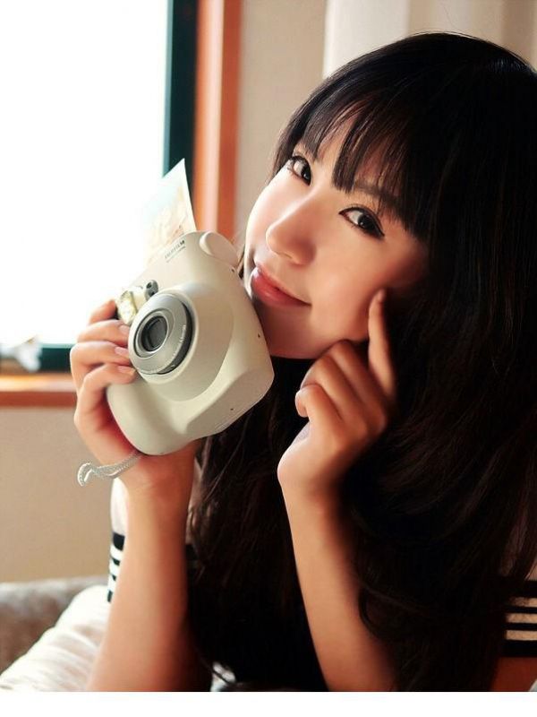 可爱甜美美女高清写真