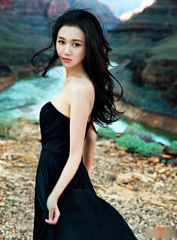 韩雯雯优雅黑色长裙迷人高清写真