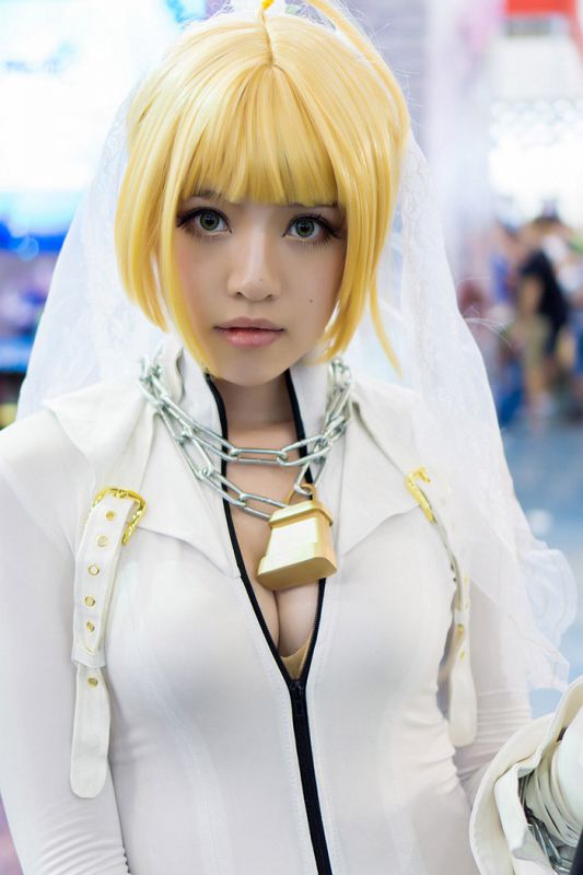 性感动漫爆乳美女高清写真
