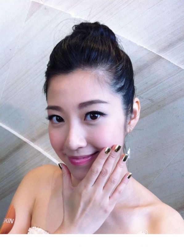性感美女陈自瑶高清写真