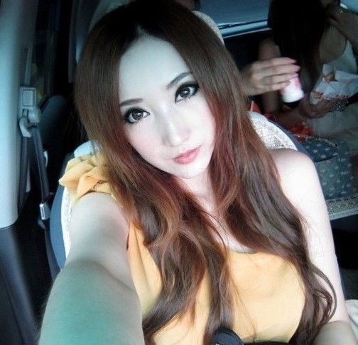 超短裙美女私房妩媚写真