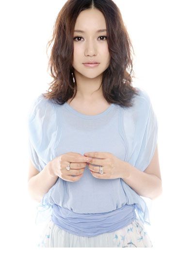 气质美女韩雨芹迷人写真